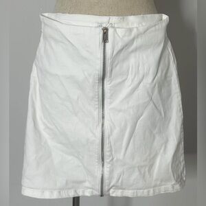 LPB: White Zippered Women's Skirt
